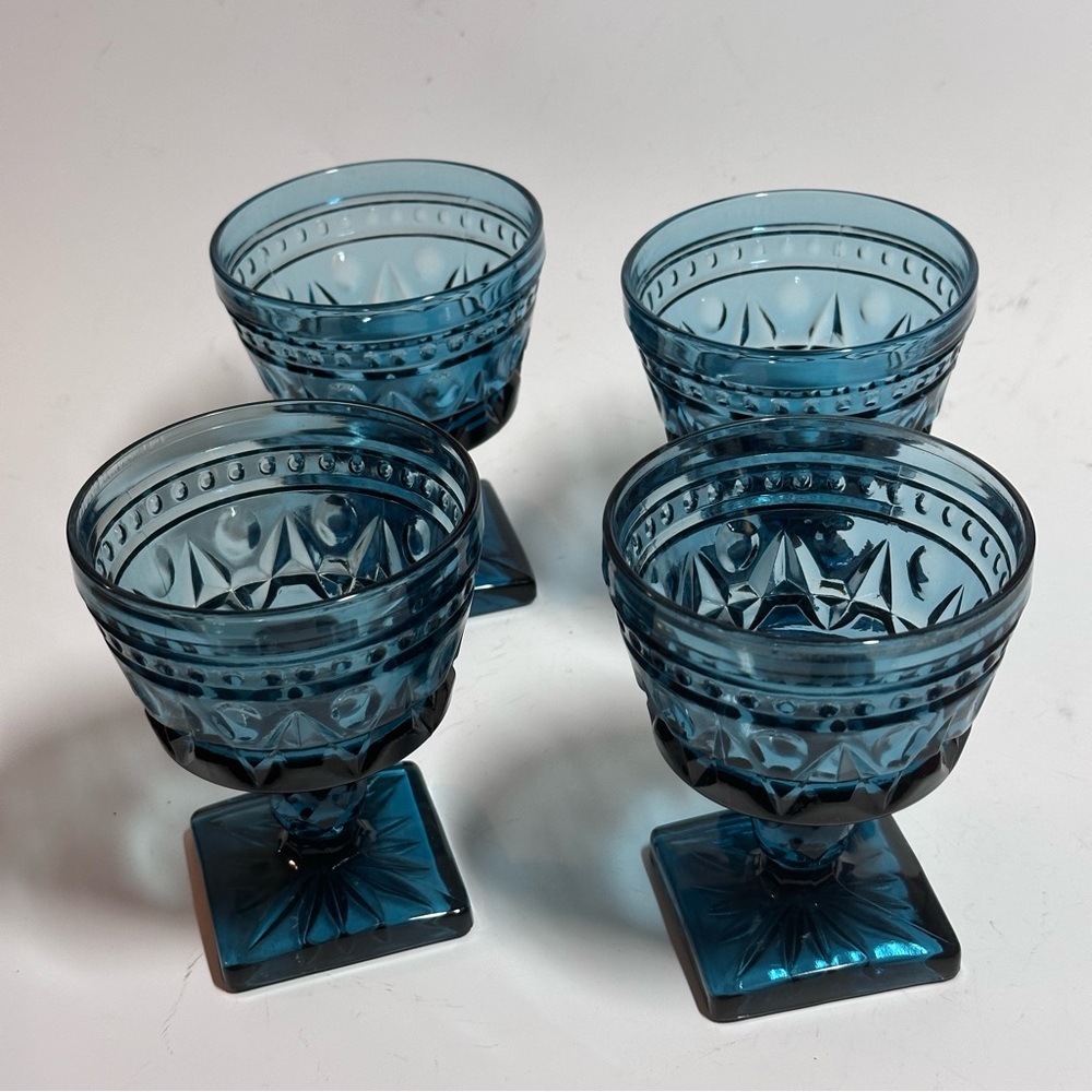 Vintage Indiana Glass Colony Park Lane Set of Four Cordial Teal glasses. 4” tall